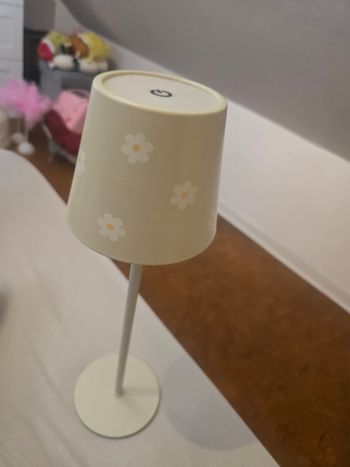 Lampe tactile fleur