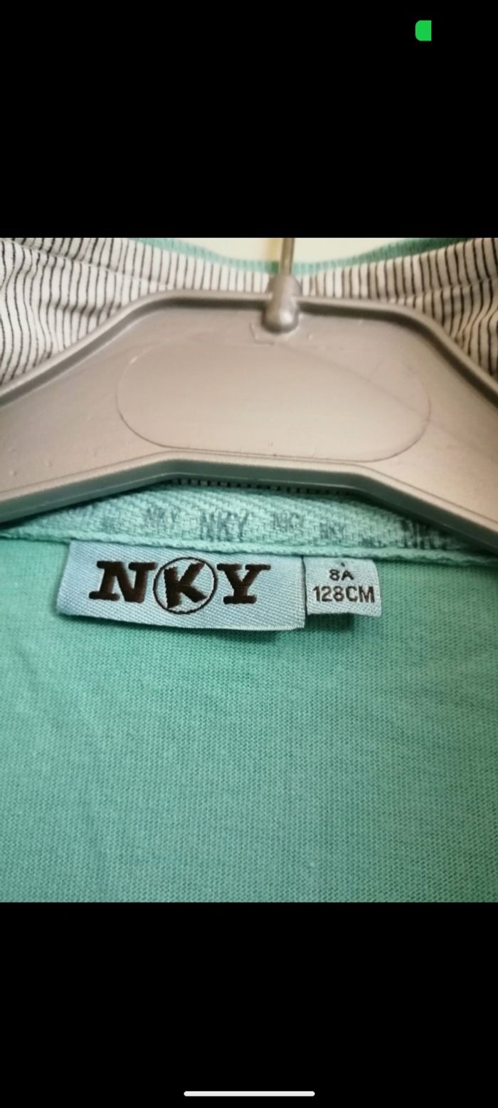 Beau Polo NKY bleu turquoise. Taille 8 ans - photo numéro 4