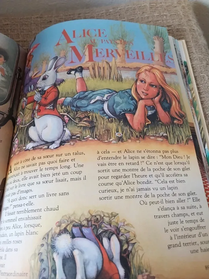 Mes Plus Beaux Contes-Pinocchio-Alice Aux Pays des Merveilles-a Belle et la Bete-978743400811 - photo numéro 7