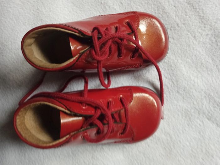 Chaussures montantes bébé