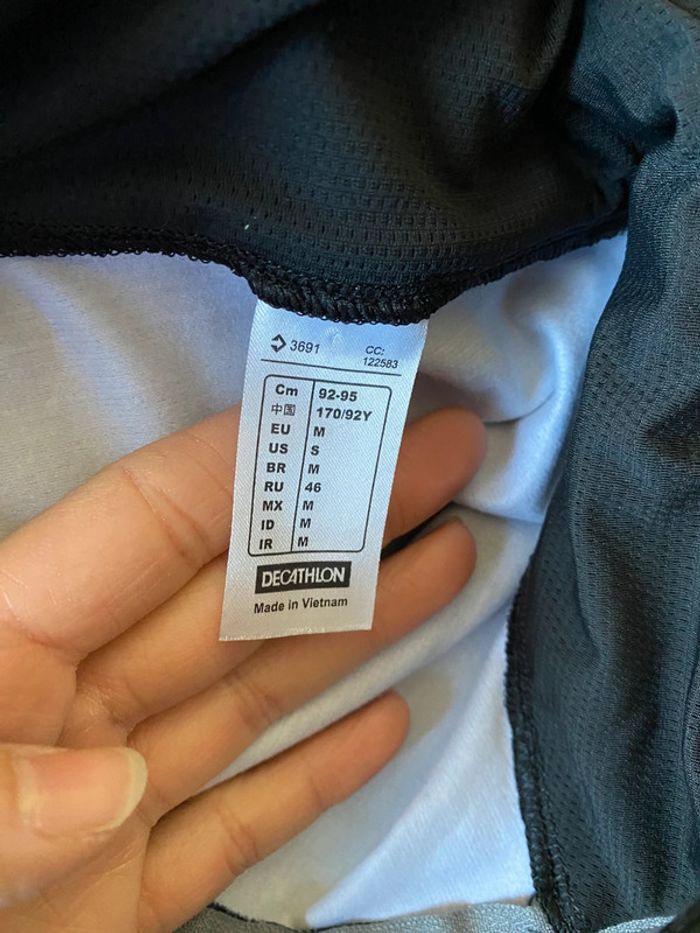 Pull de randonnée Quechua Taille M - photo numéro 3