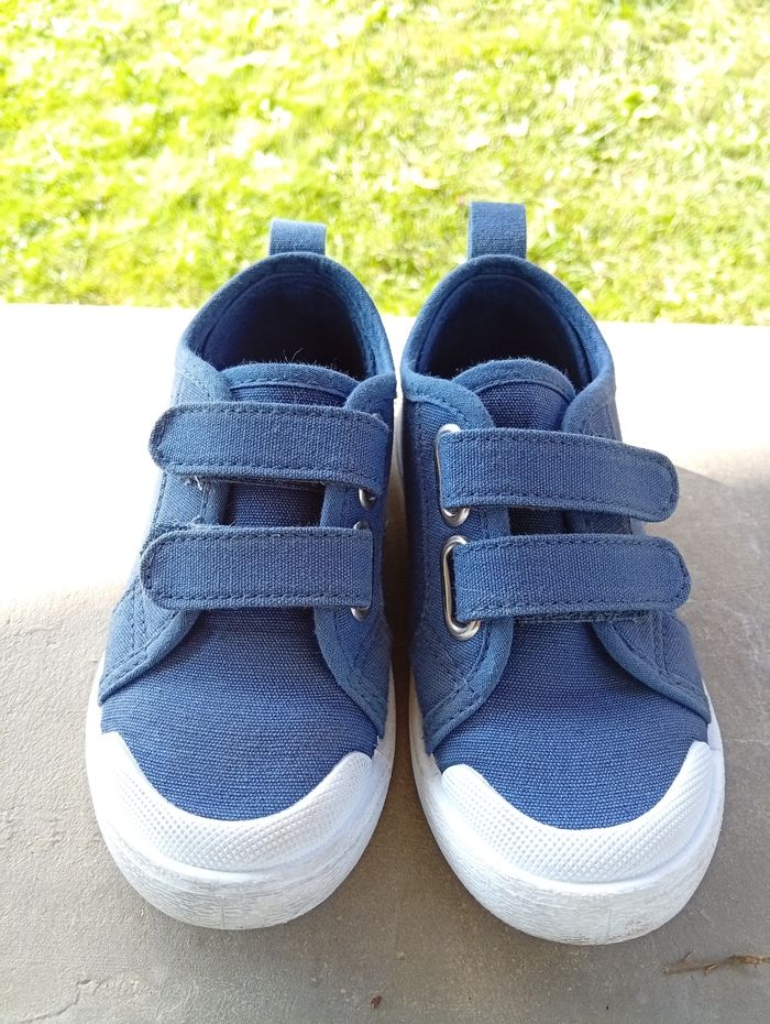 Chaussures taille 27