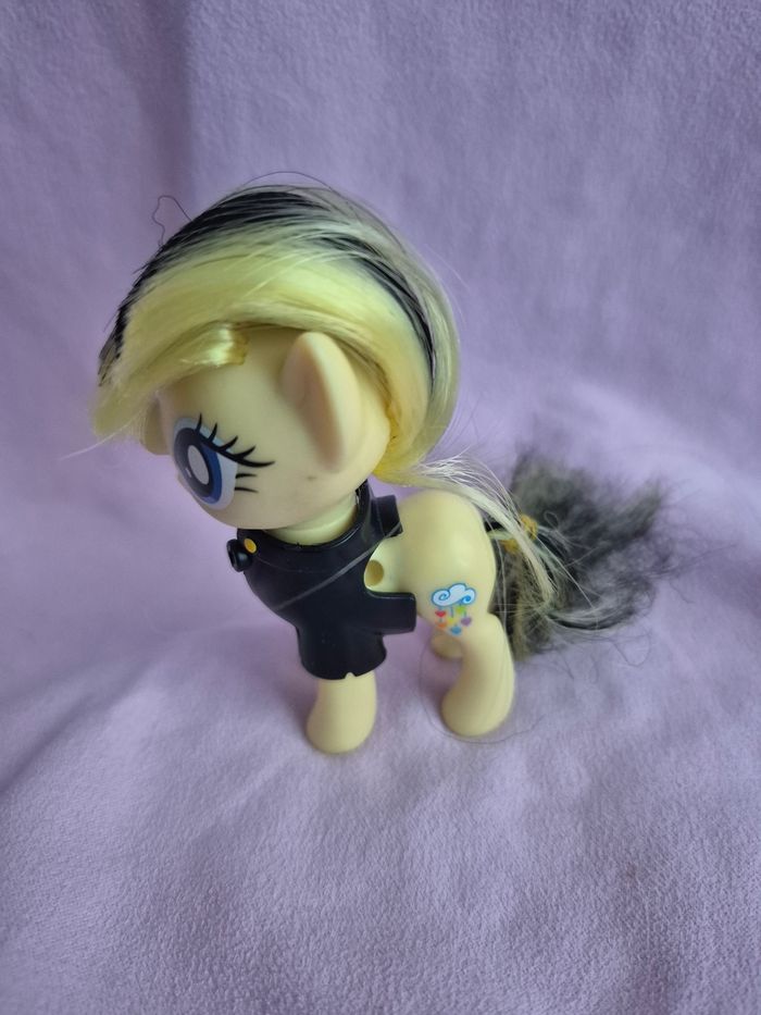 Petit poney - photo numéro 2