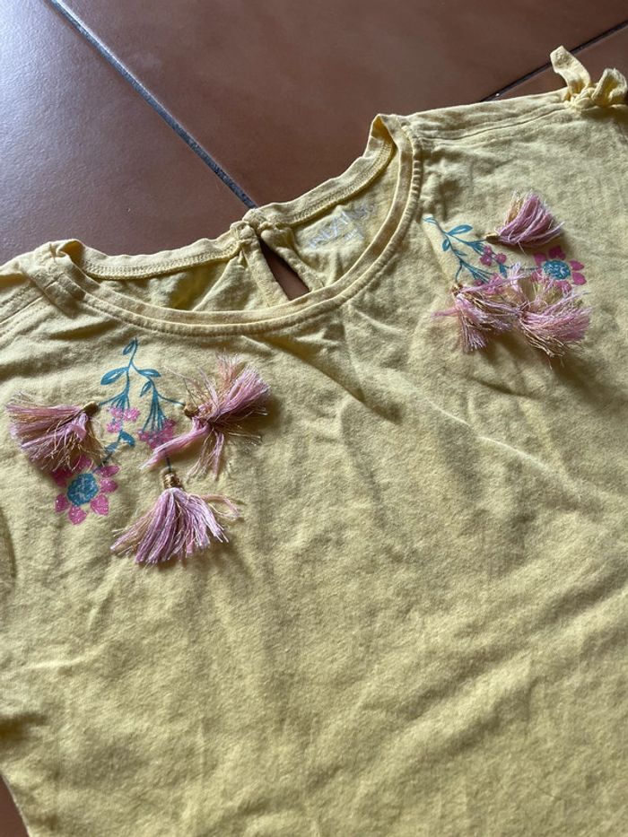 Lot t shirts fille 10 ans - photo numéro 8