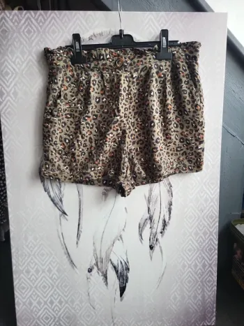 Short S