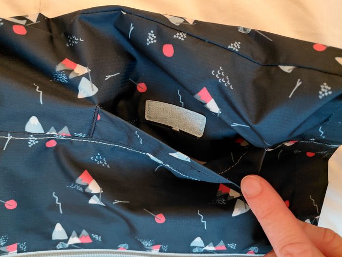 impermeable DECATHLON 5/6ans - photo numéro 3