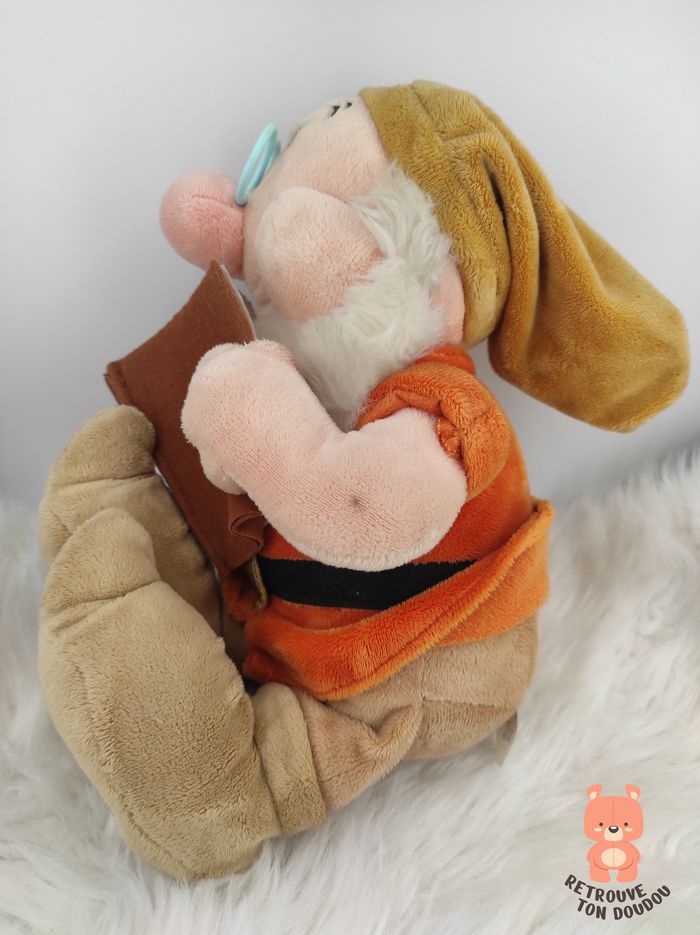 Peluche Prof Blanche Neige et les 7 nains Disney Store - photo numéro 3