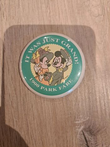 Bouton Disney Vintage