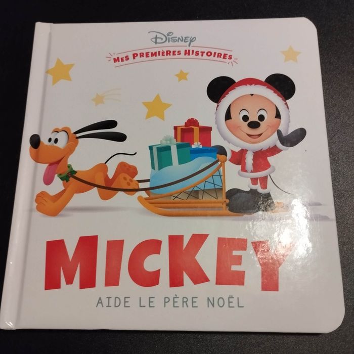 Livre enfant Disney mes premières histoires Mickey aide le père noël 🧑‍🎄