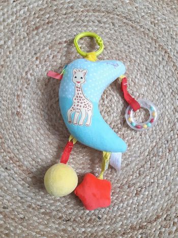 Lune musicale Sophie la Girafe
