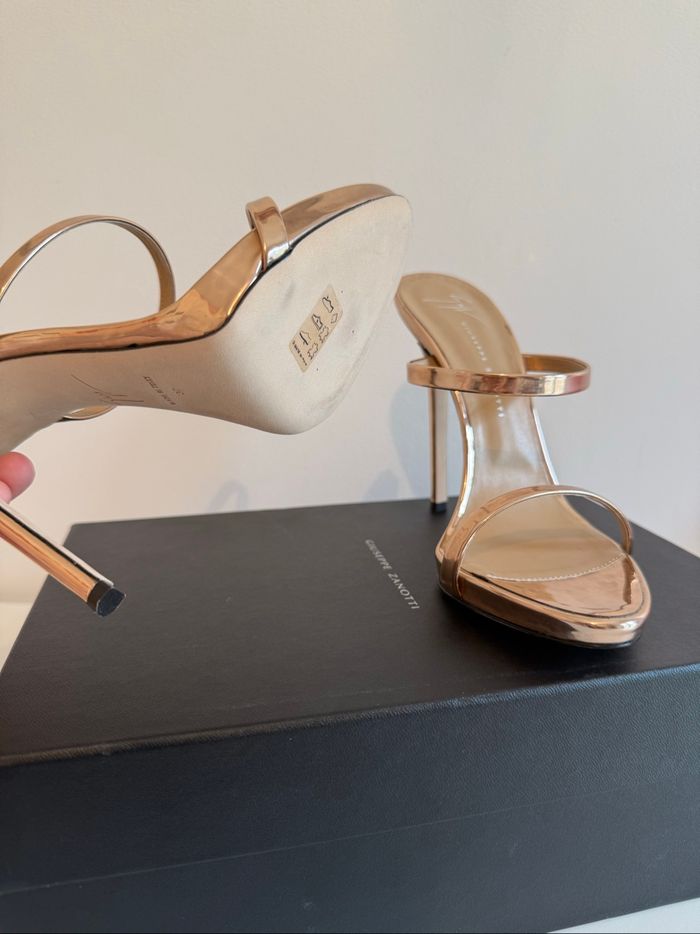 Sandales à talons Giuseppe Zanotti - photo numéro 7