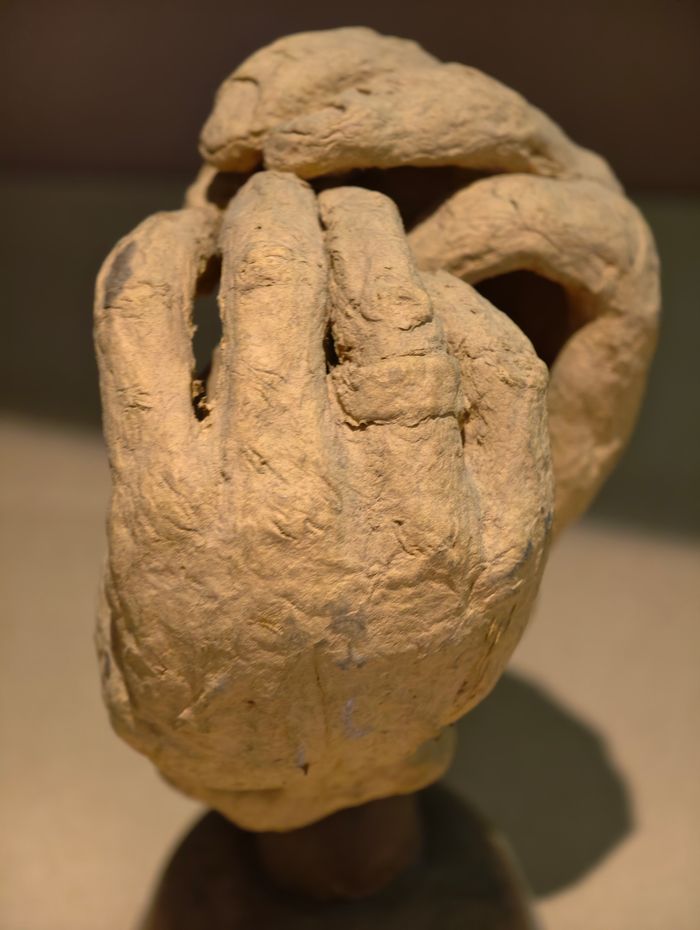 Oeuvre en papier mâché - photo numéro 8