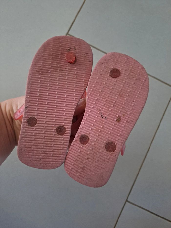 Tongs p.23/24 - photo numéro 2