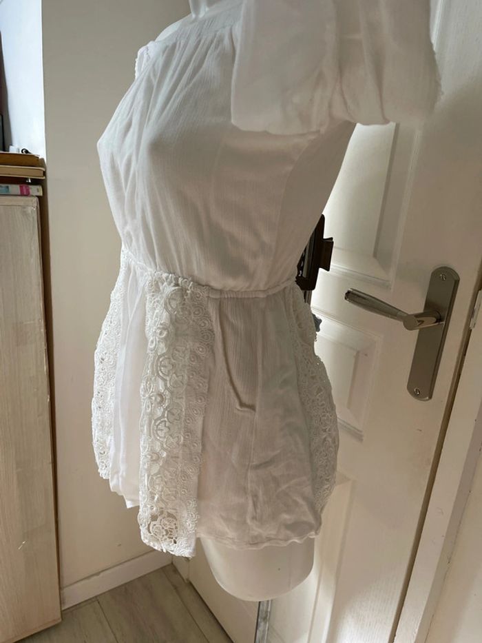 Combinaison short en dentelle - photo numéro 10