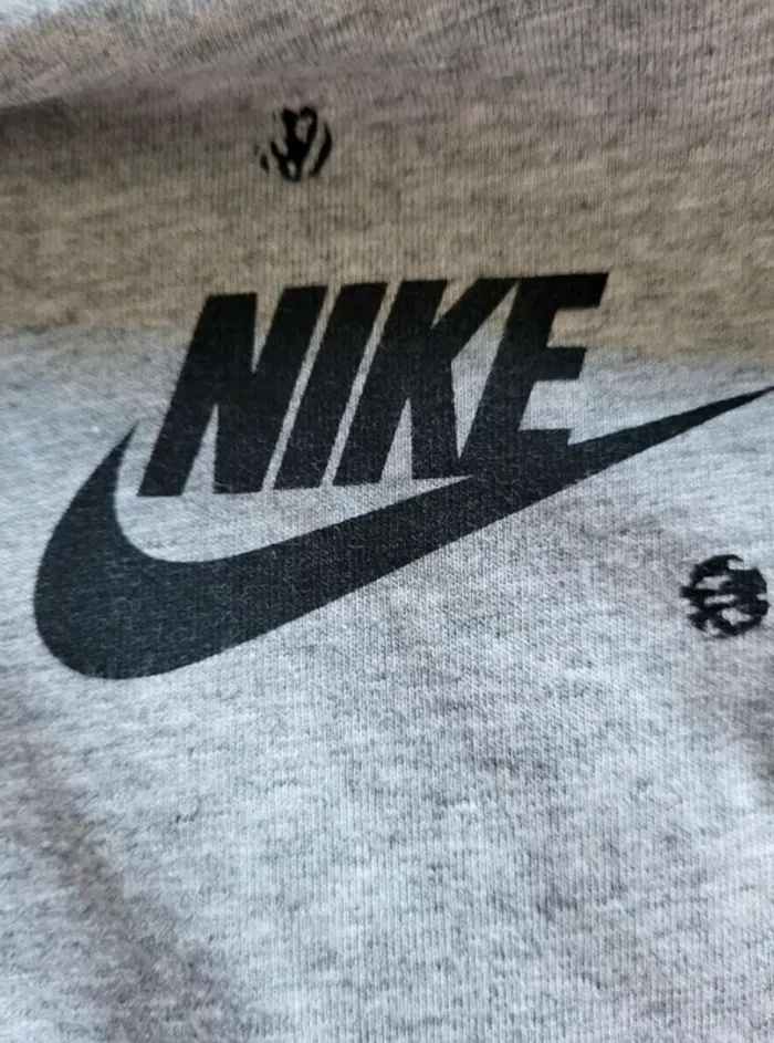 T-shirt Nike Homme taille L gris et noir - photo numéro 3