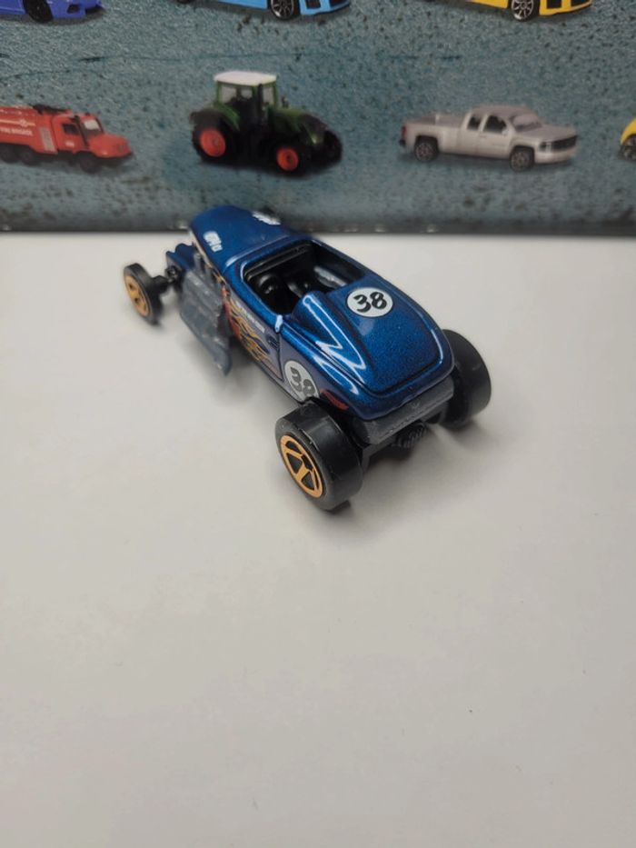 Voiture hot wheels - photo numéro 2
