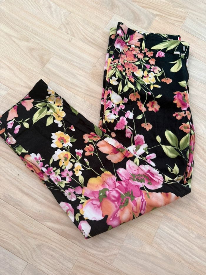 Pantalon fleuri Kelyna – Taille 36 en très bon état - photo numéro 6
