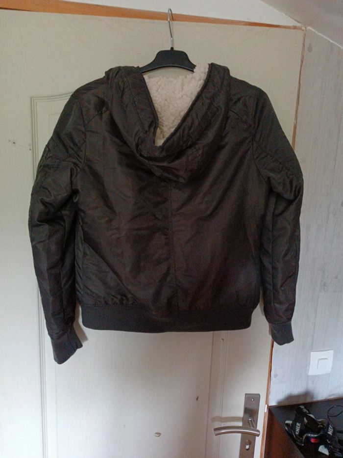 Blouson cache cache en parfait état mareon - photo numéro 3