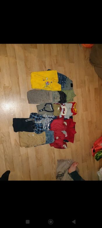Lot de vêtements garçon en taille 18 mois