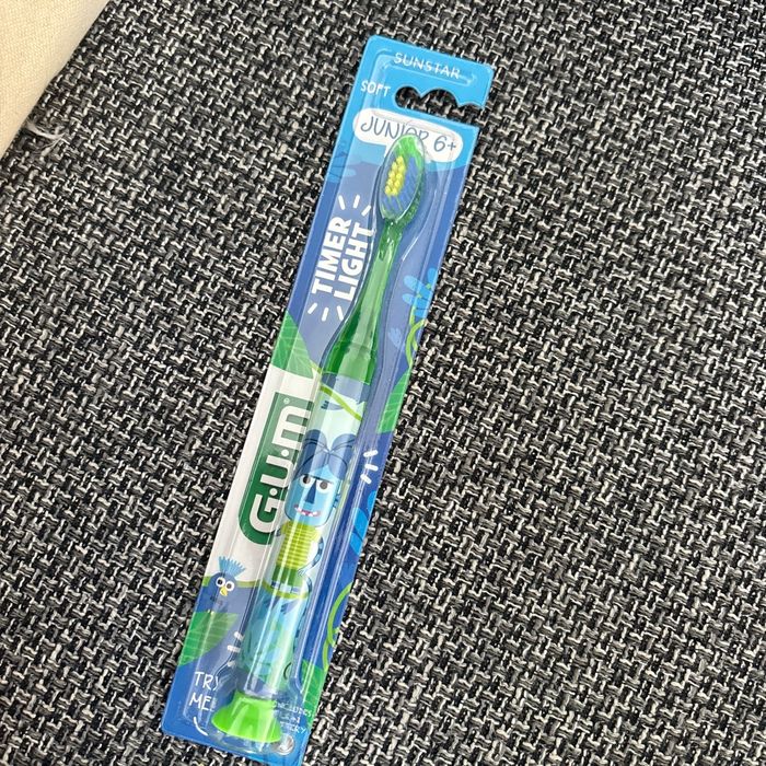 Pochette dentifrice et brosse à dent enfant - photo numéro 4