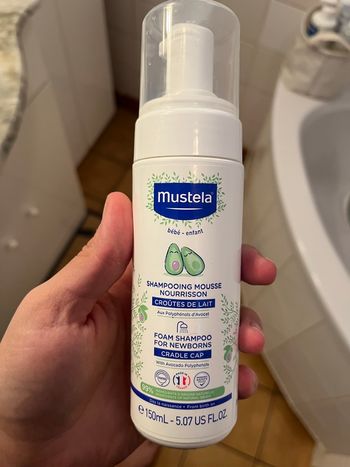 Shampoing mousse  croûte de lait 