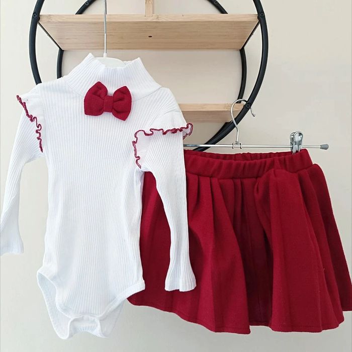 24 mois 2 ans ensemble Boby côtelé et jupe hiver