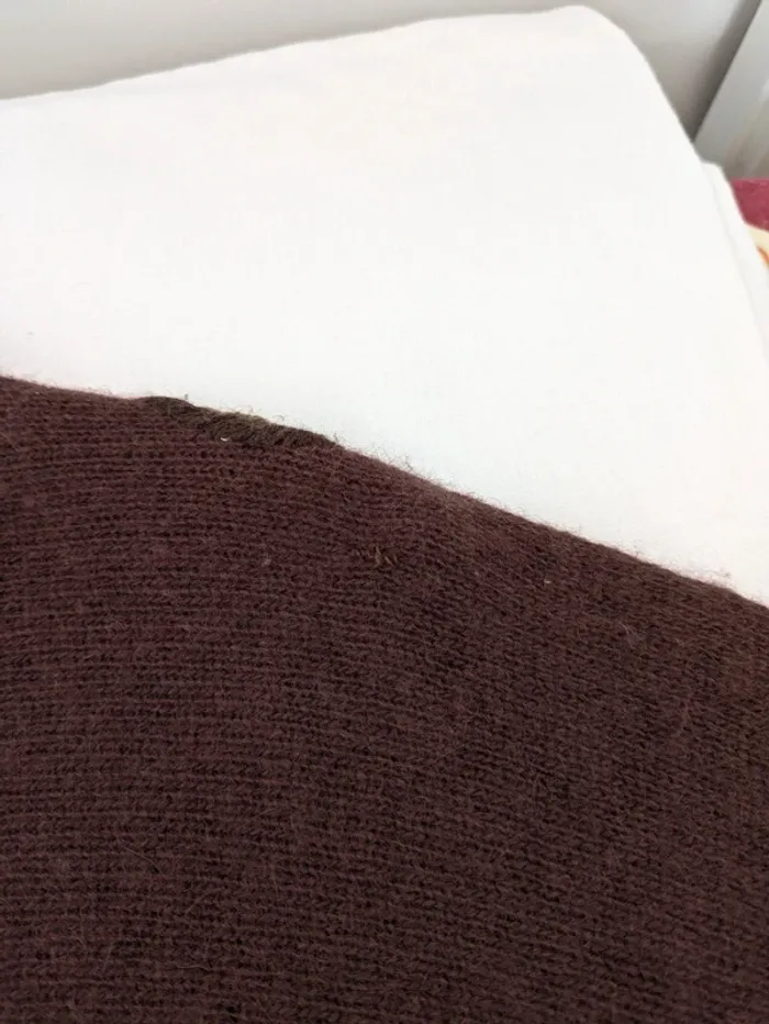 Pull chaud brodé vintage - laine agneau angora - taille 42 - photo numéro 4