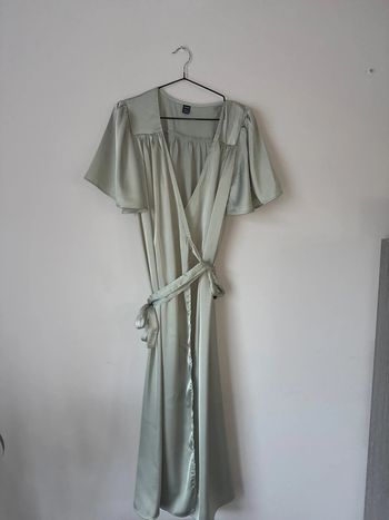 👗 Robe portefeuille d'été effet satin- Shein-neuf sans etiquette- taille L _ couleure verte