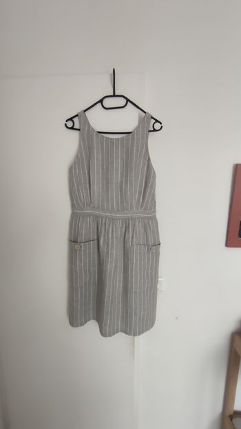 Robe à bretelles Mango taille M 