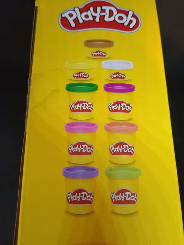 Pâte à modeler neuve non ouvert parfait pour offrir - photo numéro 6