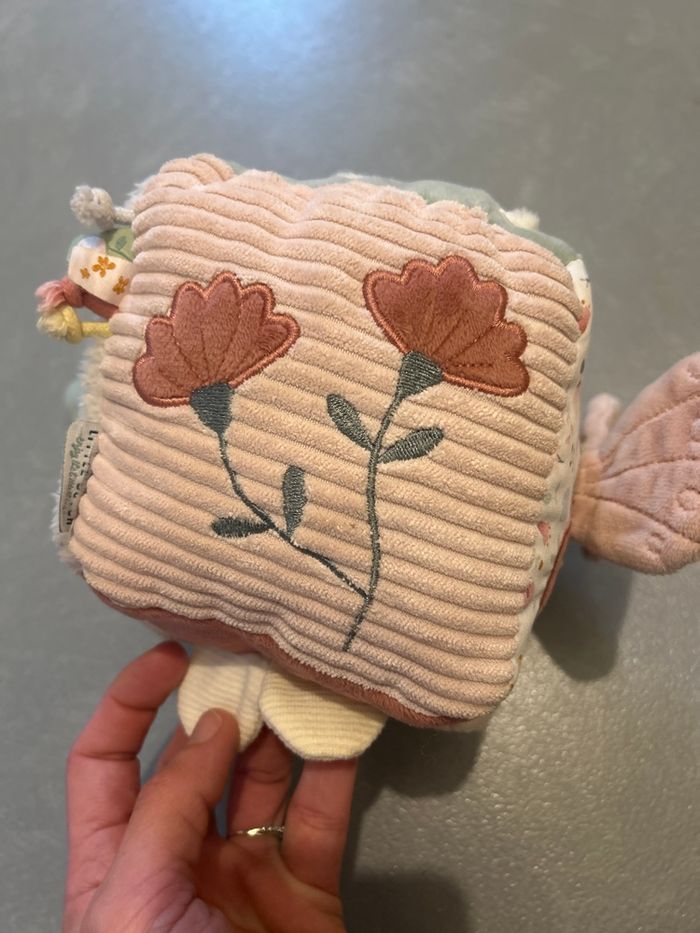 Cube d’activité bébé - photo numéro 3