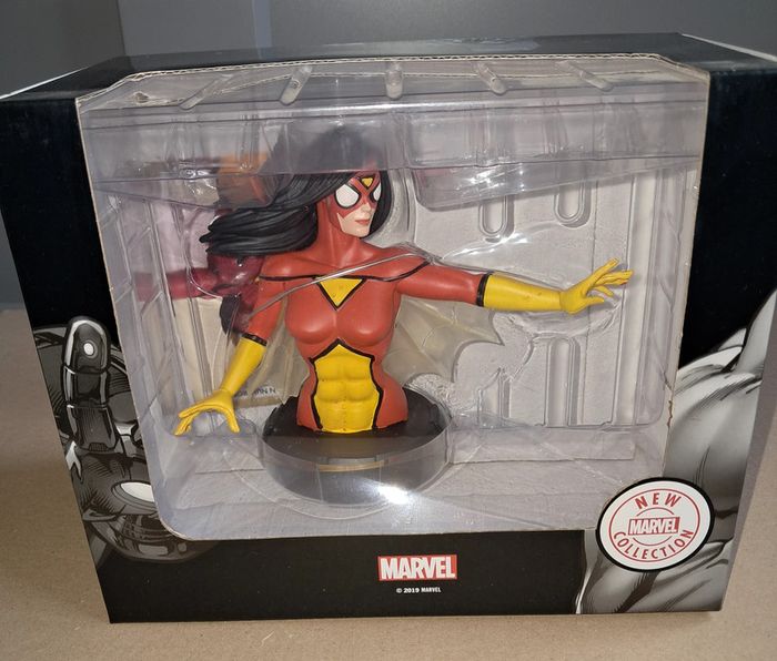 Buste Marvel Spider Woman - photo numéro 2