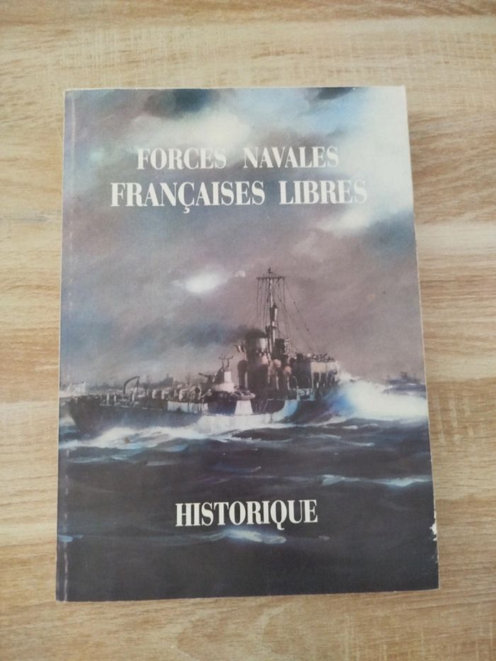 Livre forces navales Francaise