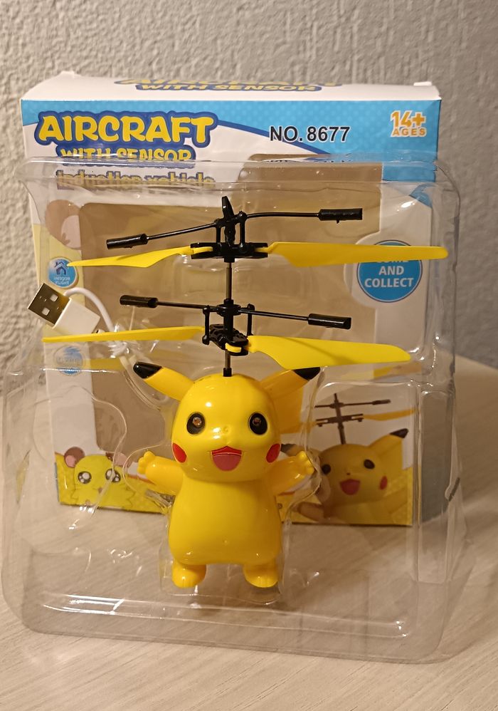 Aircraft, Pikachu volant à induction. Super effet ! Neuf.