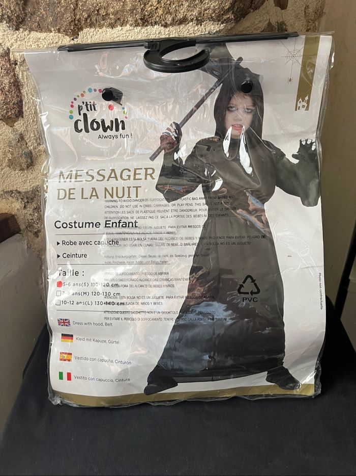 Déguisement halloween 5/6ans État neuf  Messager de la nuit  Costume enfant
