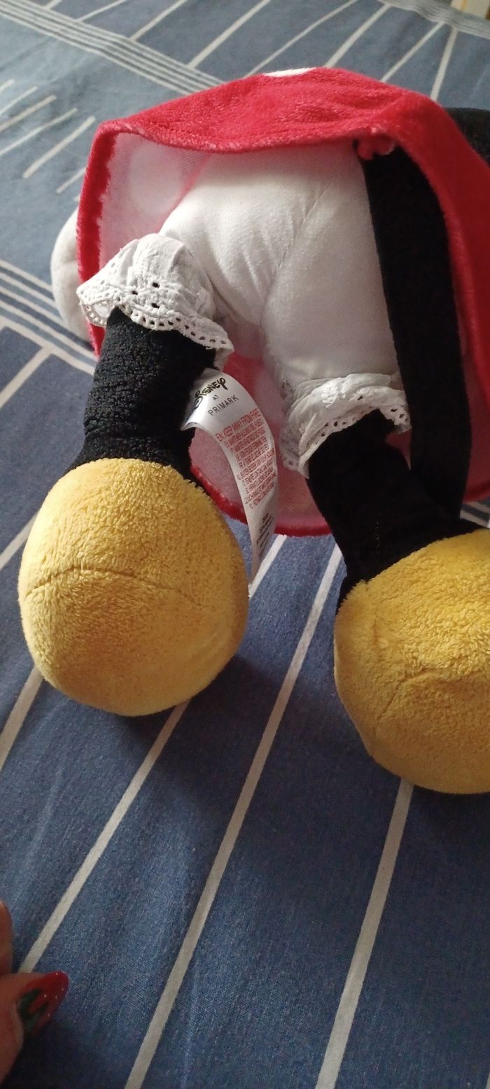 Très jolie petite peluche minnie lisez bien l'annonce surtout - photo numéro 8