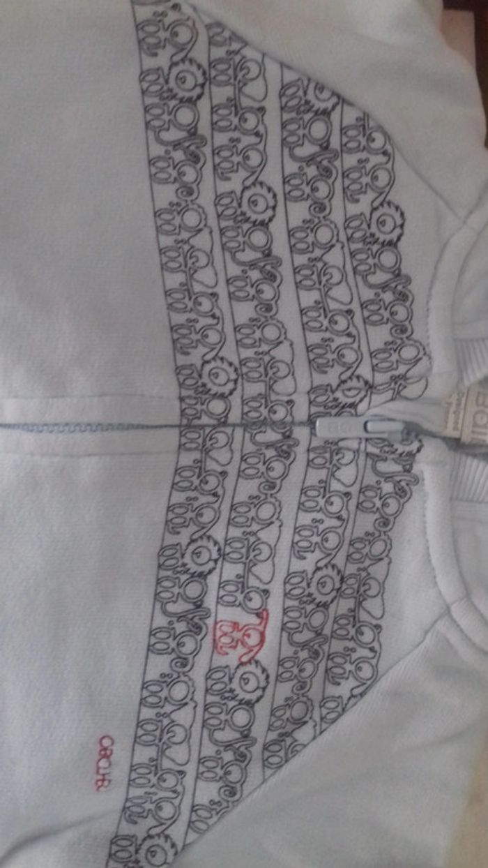 Sweat 💢zippé animaux chien rouge bleu ciel obaibi 6 mois - photo numéro 2