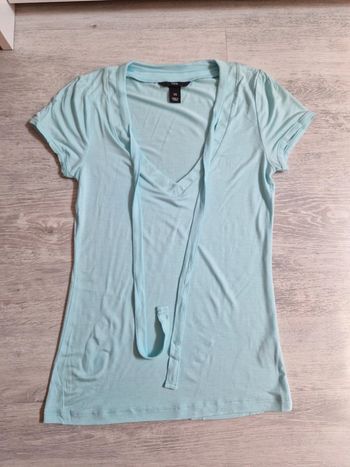 Tee-shirt turquoise XS H&M neuf décolleté en V