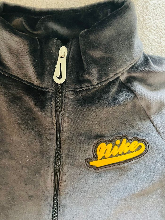 Ensemble survêtement bébé velour noir et doré - photo numéro 3