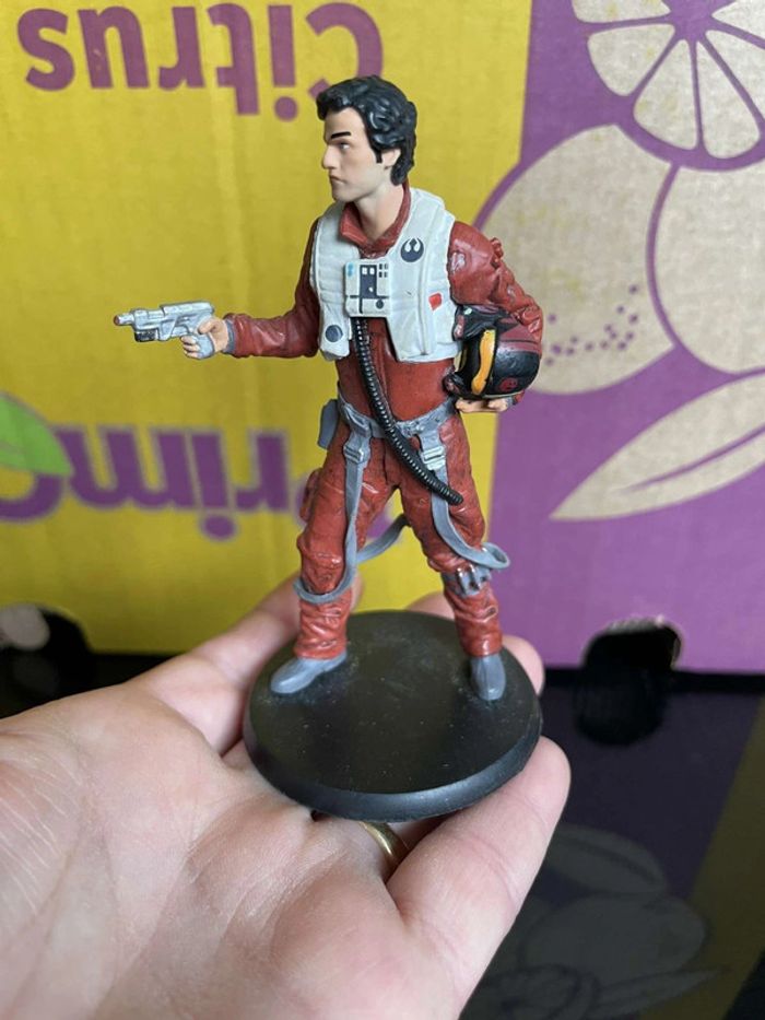 Figurine Poe Dameron Disney - photo numéro 6