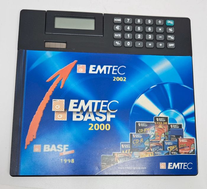 Calculatrice / convertisseur. 
Emtec.
Basf.
23x21cm - photo numéro 3
