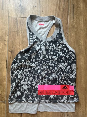 Débardeur Adidas taille 36-38