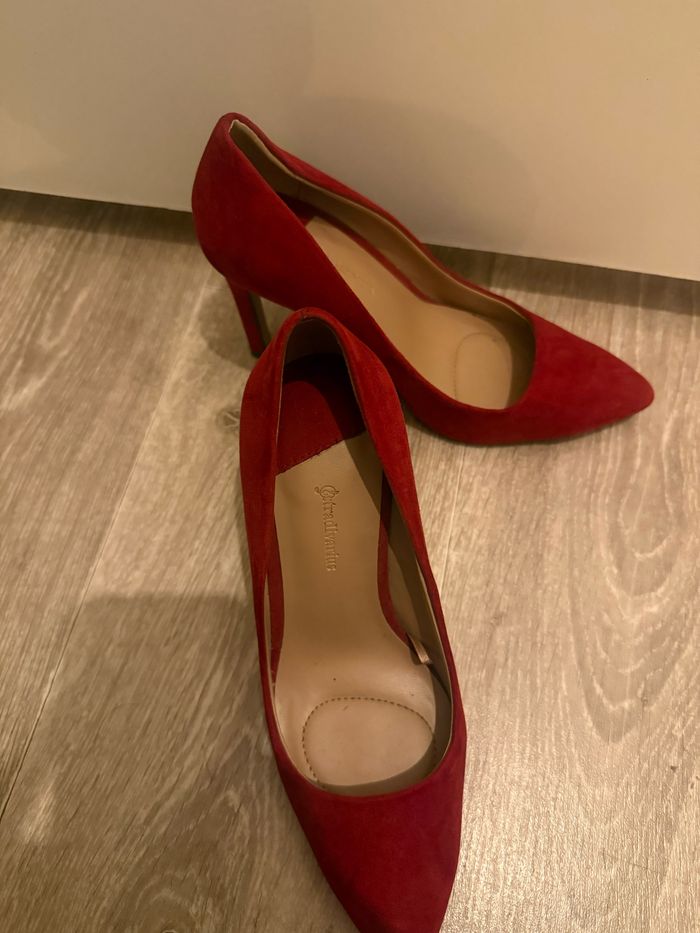 Escarpins rouges - photo numéro 3