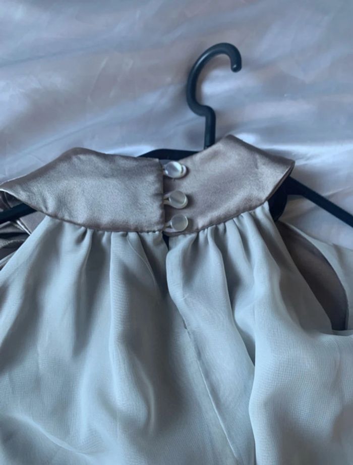 Robe fille très bon état - photo numéro 2