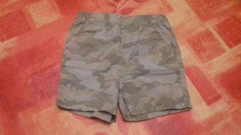 1 short garçon 9 mois 