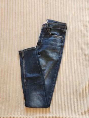 Jean slim Mango – Taille 38 – Très bon état