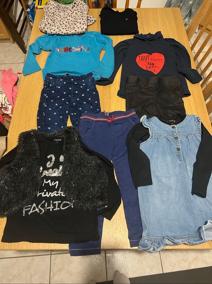Vêtements  fille lot 3 ans