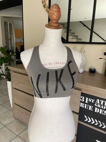 Brassière Nike