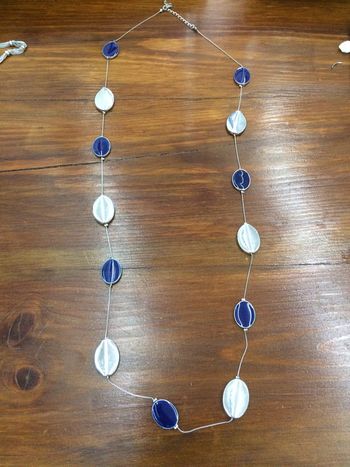 Collier fantaisie bleu argenté