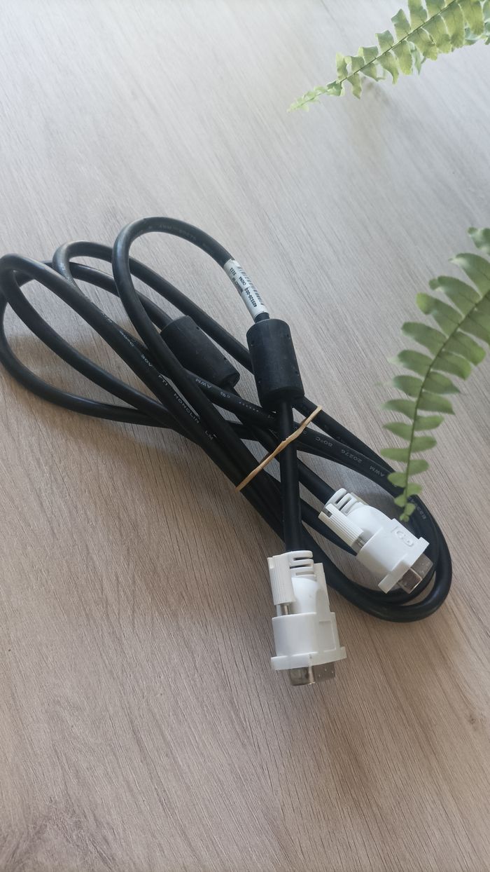 Câble DVI 1m80 RS PRO Mâle vers Mâle ecran informatique PC - photo numéro 2